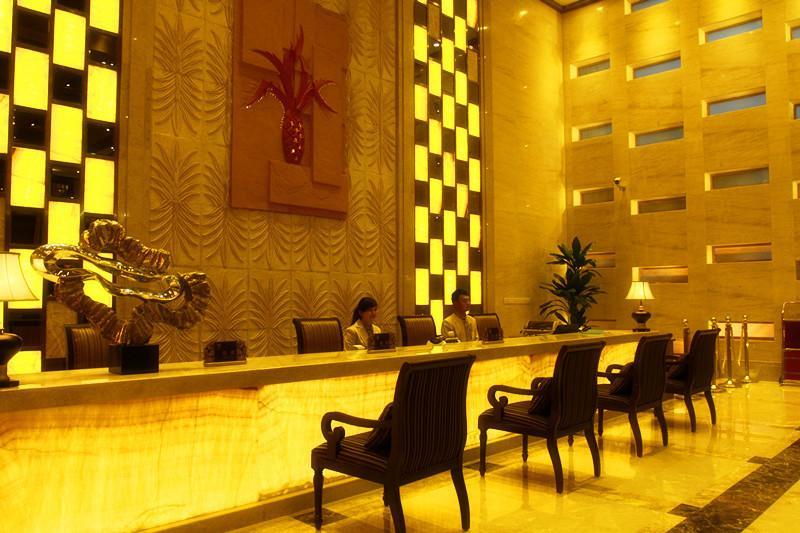 Zhongyan International Hotel دوجيانجيان المظهر الخارجي الصورة